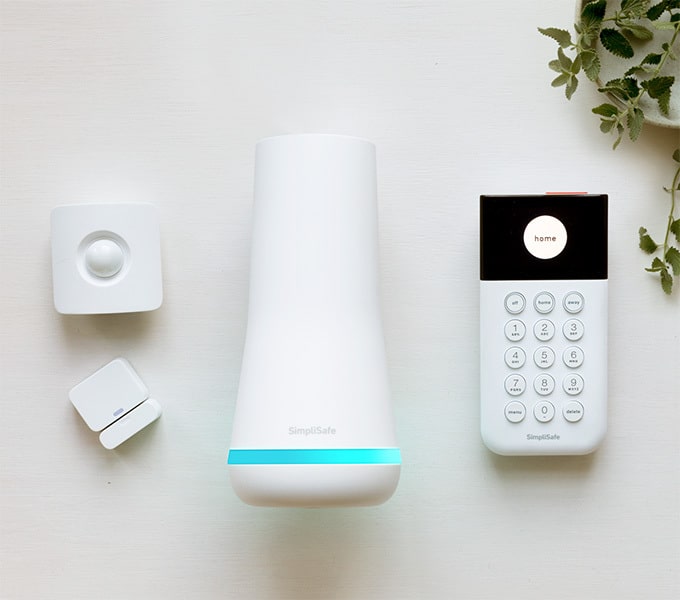 SimpliSafe The Foundation Package