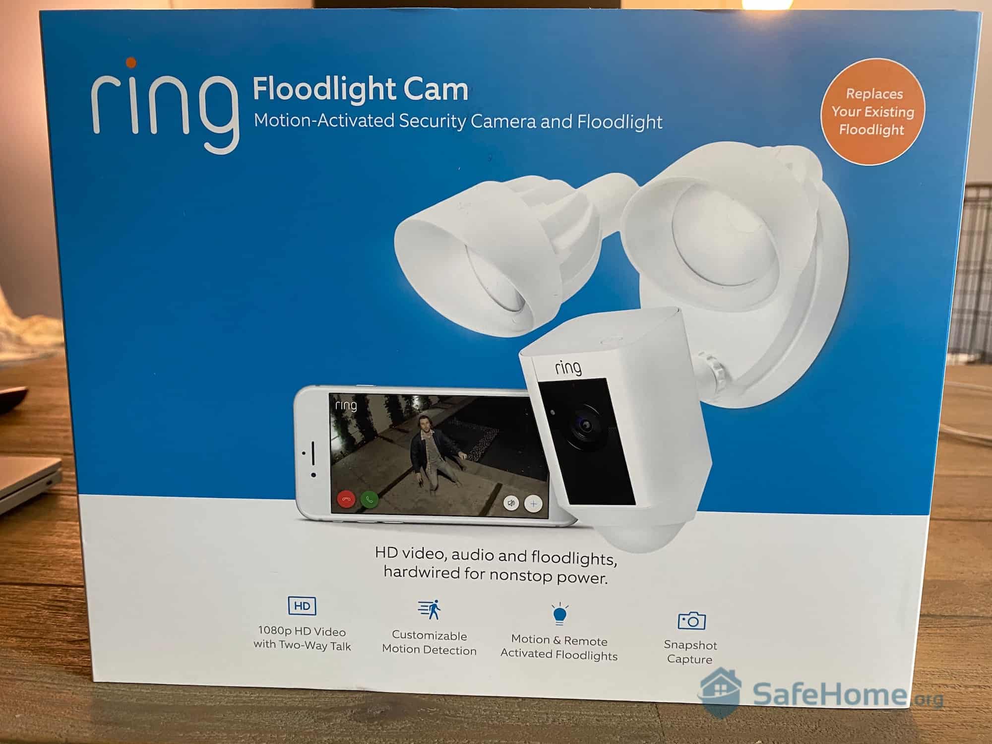 Ring Outdoor Wi-Fi Cam with Motion Activated Floodlight White 