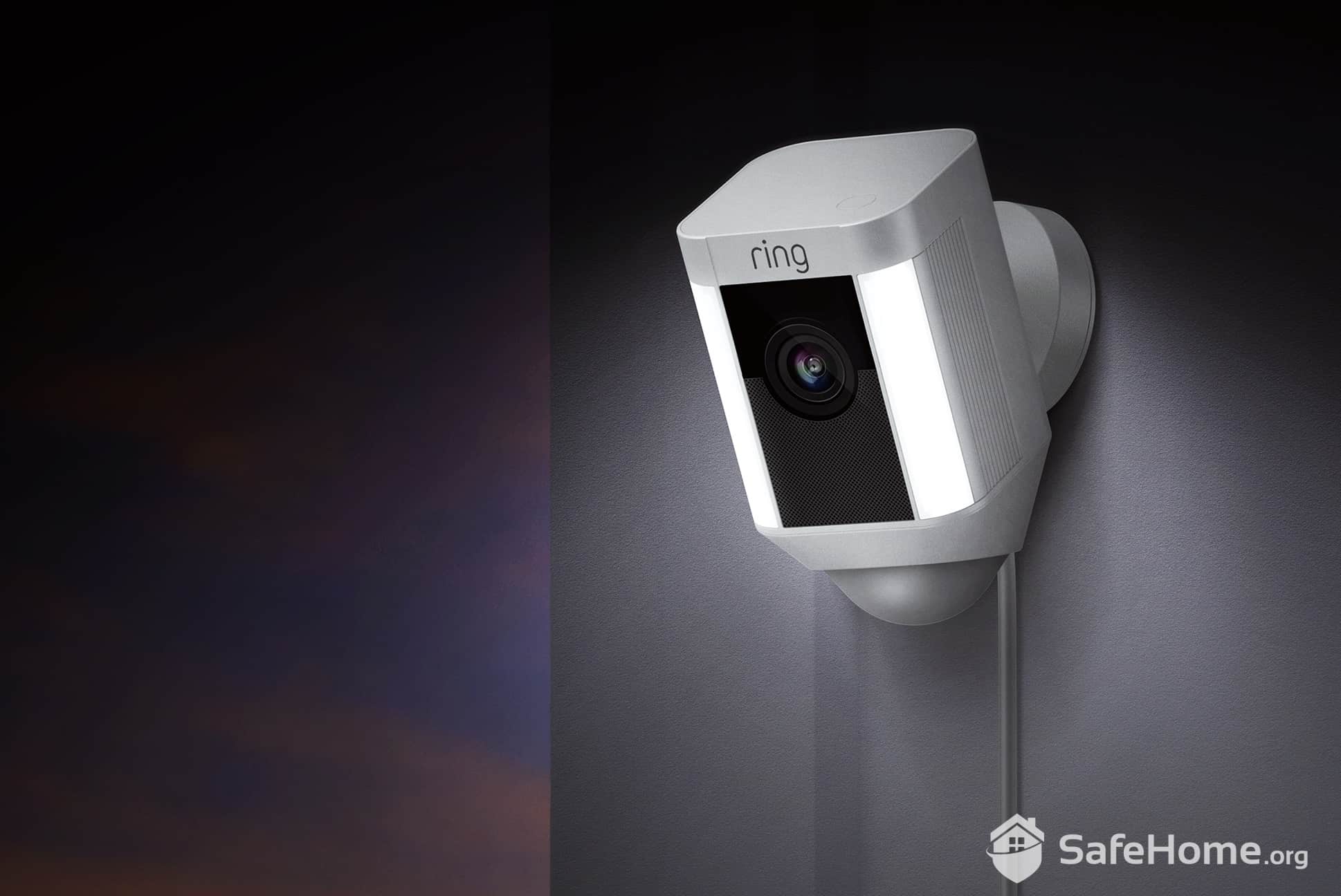 https://www.safehome.org/app/uploads/2020/08/Ring-Spotlight-Camera-Spotlight-Activated.jpg