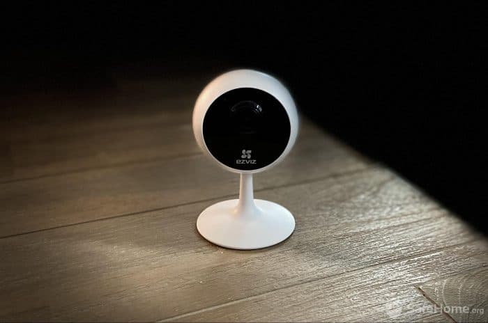 EZVIZ C3W Pro security camera review: We're still doing external antennas?