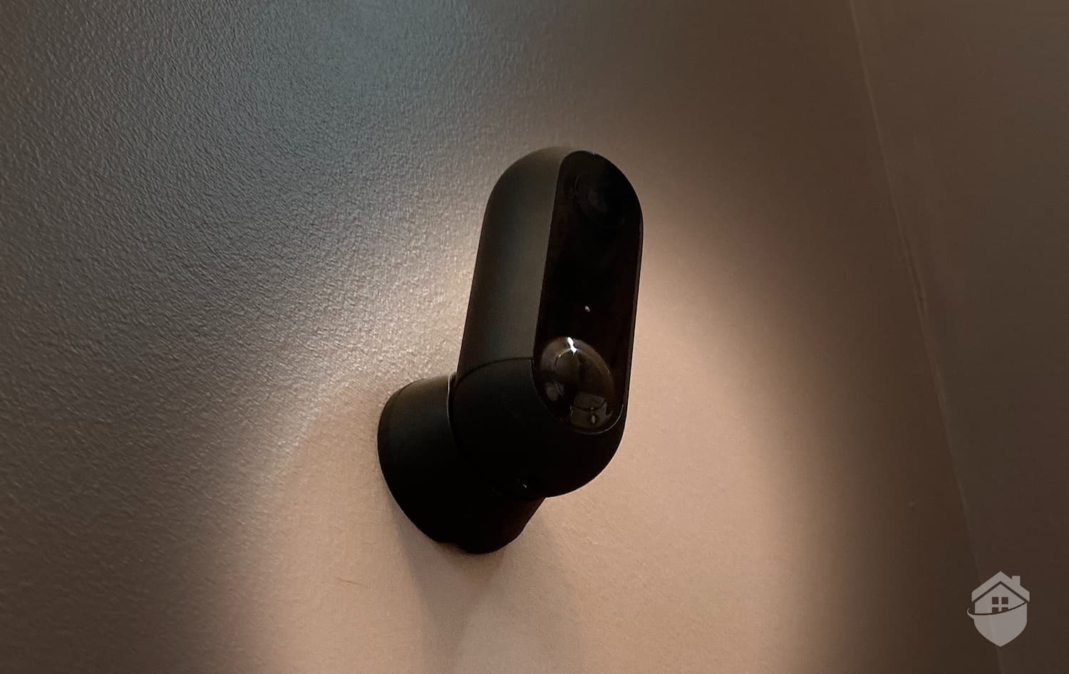 Canary Flex Mounted on Wall