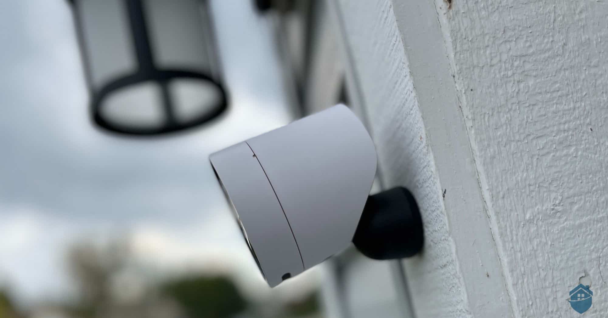 Side of SimpliSafe Outdoor Camera 