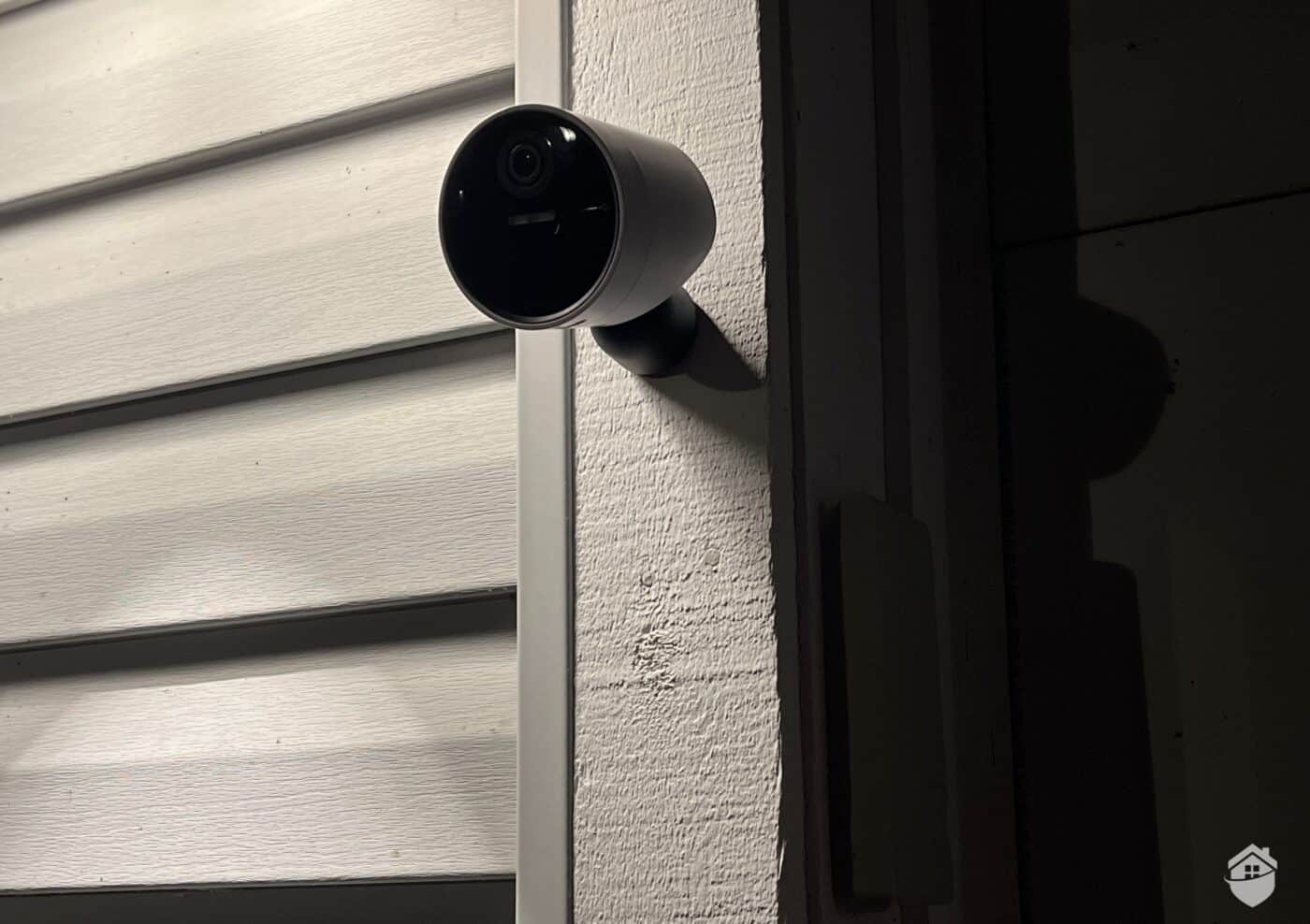 Questions and Answers: SimpliSafe Home Security System with Indoor and Outdoor Cameras 17 Piece