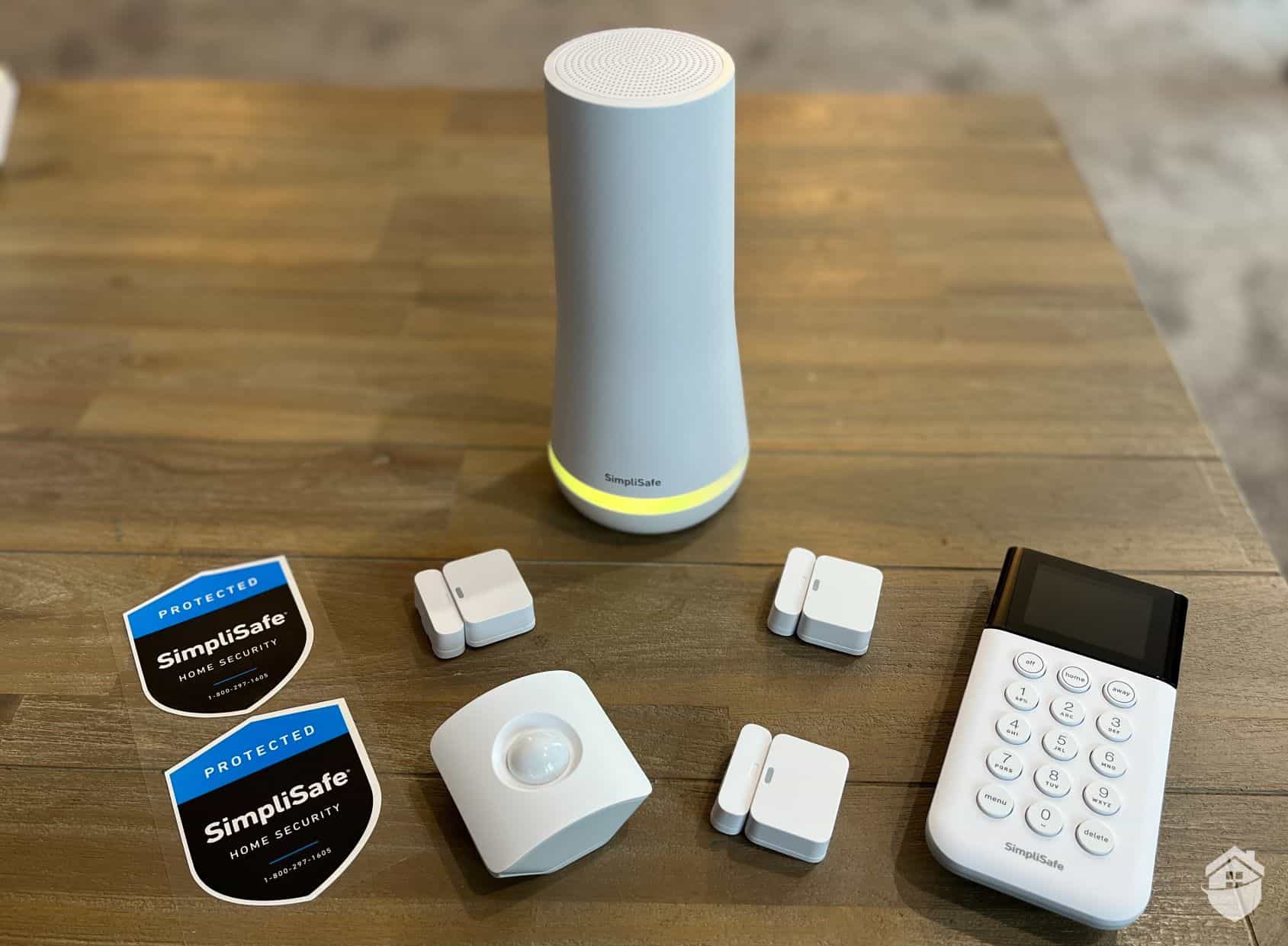 O SimpliSafe precisa de um telefone fixo?