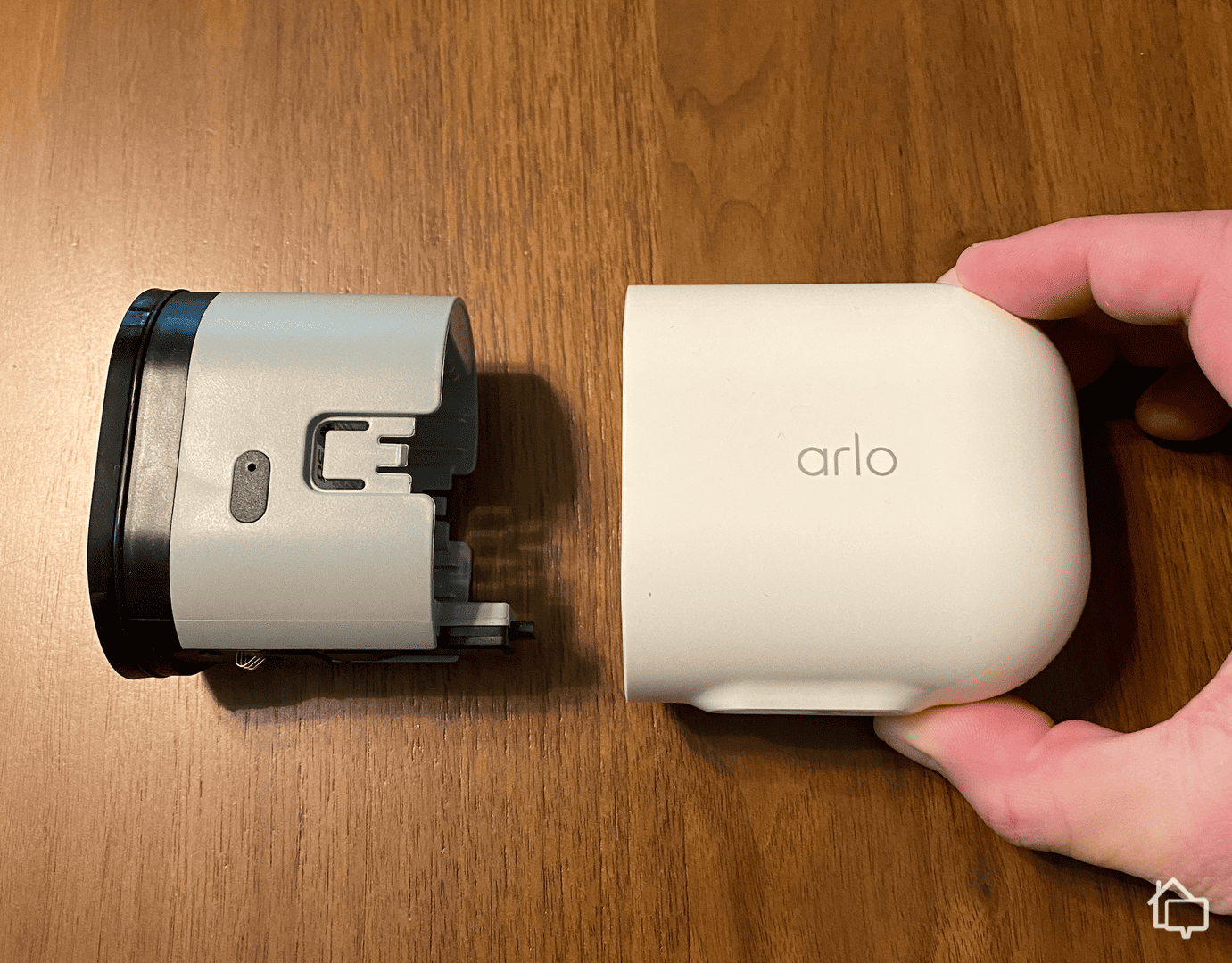 The Arlo Pro 4’s battery housing