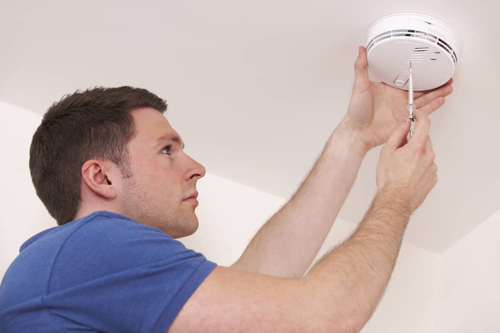 Installing a CO detector