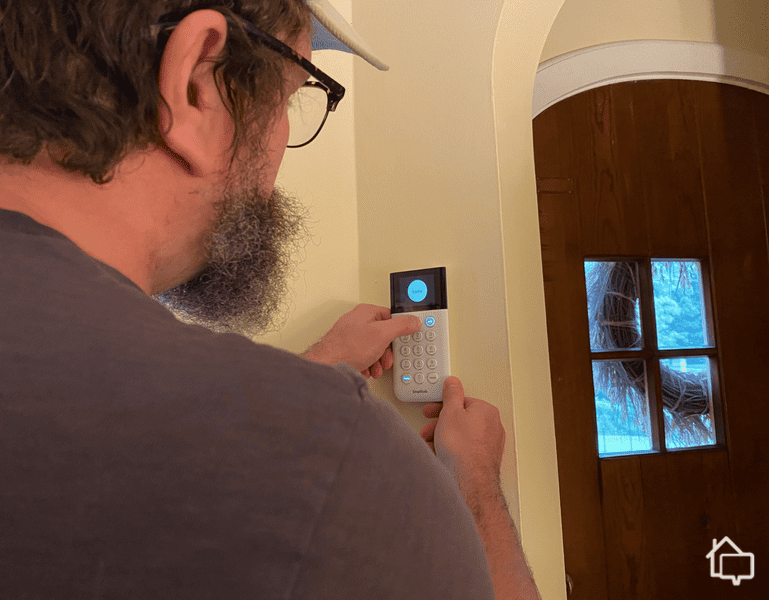 Testing out SimpliSafe's keypad.