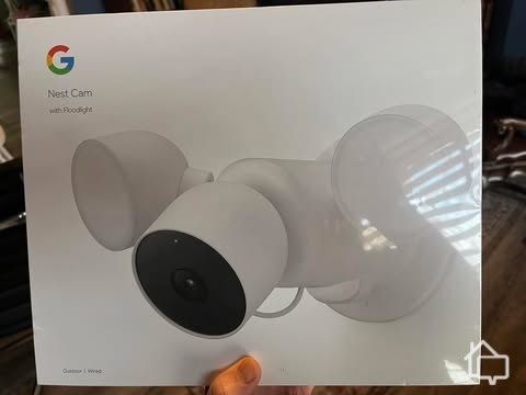 Nest Cam Floodlight in box 